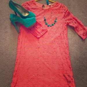 Coral dress M NWOT